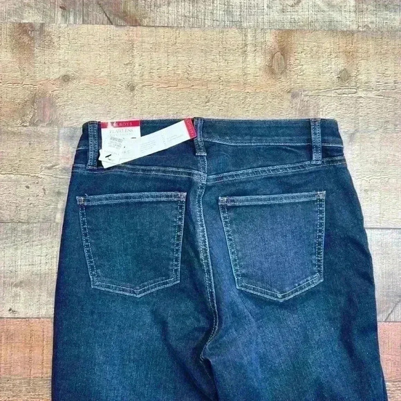 Talbots Dark Wash 5 Pocket Flare Jeans size 2 - Picture 6 of 6
